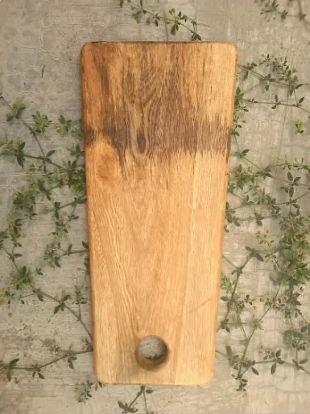 5 Reasons Every Kitchen Needs a Premium Wooden Chopping Board
